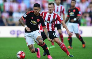 Huyền thoại Liverpool cảnh báo M.U về vấn đề Luke Shaw