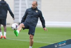 Man City đón tin vui: Trụ cột hàng thủ trở lại