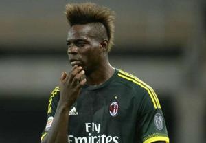 Balotelli nổ tưng bừng sau khi ghi bàn cho Milan