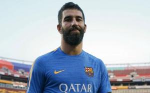Rafinha chấn thương nặng: Cơ hội nào cho Arda Turan?