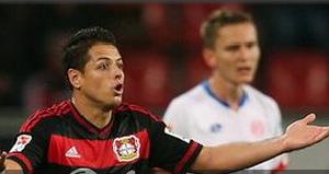 Cựu sao M.U, Chicharito ghi bàn solo tinh tế hiếm thấy