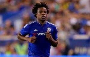 Chelsea tiếp tay Leicester City trên đường đua vô địch