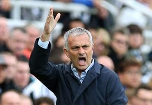 HLV Mourinho "hết bài": Còn đâu Chelsea đích thực