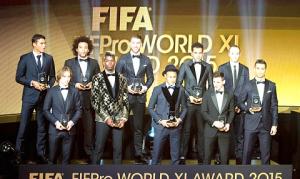 Đội hình tiêu biểu chính là trò hề của FIFA