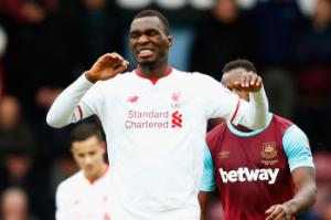 Liverpool lên kế hoạch tống khứ Benteke khỏi Anfield