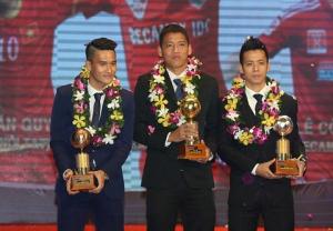 QBV Việt Nam 2015: Bóng vàng của ao làng