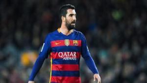 Tiền vệ Arda Turan đã thi đấu ra sao trong lần đầu khoác áo Barca