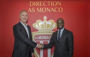 Huyền thoại Chelsea bất ngờ làm sếp ở Monaco