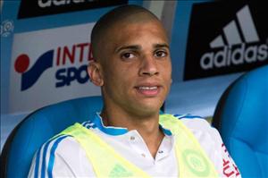 Hậu vệ vô danh của Marseille phớt lờ Chelsea và HLV Conte