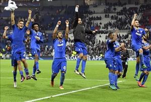 Lyon 0-1 Juventus: Vượt khó trên đất Pháp