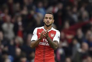 Walcott có thể lỡ trận đấu với Scotland vì lý do đặc biệt