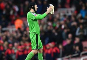 Arsenal tính mua Joe Hart thay Petr Cech