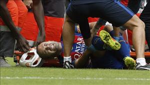 Iniesta ngồi ngoài từ 6-8 tuần vì chấn thương dây chằng