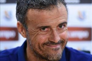Enrique cười khẩy khi không giành giải HLV xuất sắc nhất La Liga