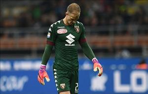 Thủ môn Joe Hart lại mắc sai sót khó đỡ ở Serie A