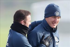 Jose Mourinho bất ngờ cho Schweinsteiger trở lại đội hình M.U