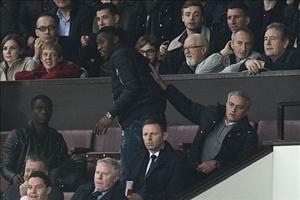 Tiết lộ: Mourinho gặp trực tiếp và chúc mừng các cầu thủ Burnley