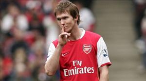 Sao Arsenal hối hận vì rời Emirates