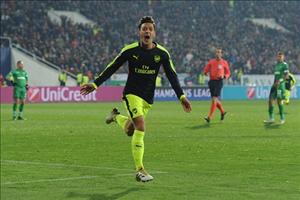 Mesut Ozil lập tuyệt phẩm: Với Ozil, bóng đá là phải đẹp!