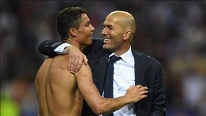 Cùng lọt top 3 thế giới, Zidane nói gì về học trò Ronaldo?