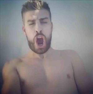 Gerard Pique hào hứng về thăm quê vợ ở Colombia