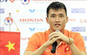 Công Vinh: “BTC làm thế thì lộ liễu quá”