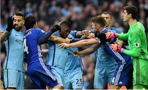 Pep Guardiola chính thức xin lỗi sau màn xô xát với Chelsea