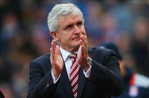 HLV Stoke kêu gọi sự giúp đỡ từ các… CĐV Arsenal