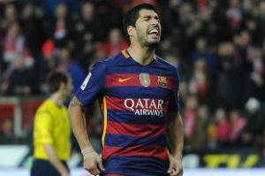 HLV Enrique nói gì sau khi Barca lại đá hỏng penalty