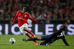 Renato Sanches: Chìa khóa nâng tầm lối chơi ru ngủ của M.U