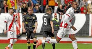 Video clip bàn thắng: Vallecano 2-2 Sevilla (Vòng 25 La Liga 2015/2016)