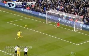 5 pha sút 11m kém cỏi nhất từ đầu mùa 2015/2016