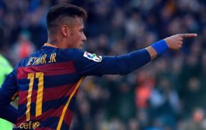Neymar có thể thay thế vị trí của Messi