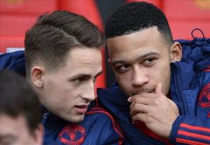Làm Van Gaal khó chịu, Januzaj trên đường rời khỏi M.U