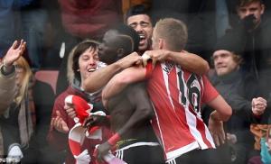 Liverpool đứt mạch thăng hoa sau trận thua khó tin trên sân của Southampton