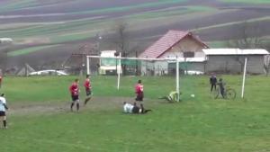 Bàn thắng ma phiên bản mới nhất từ Romania