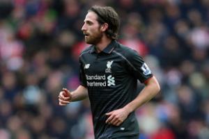 2 ngôi sao đầu tiên chuẩn bị rời Liverpool