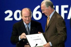 Nóng: Đến lượt hoàng đế Franz Beckenbauer chính thức bị điều tra vì nghi án hối lộ