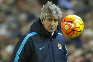 Kém Leicester 10 điểm, Pellegrini vẫn đặt mục tiêu vô địch Premier League