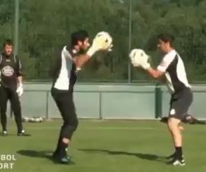 Những bài huấn luyện thủ môn đầy thú vị