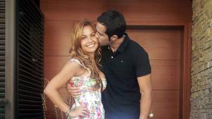 Thủ thành Barca thăng hoa… nhờ vợ