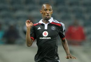 Kỹ thuật xử lý ảo diệu đến Messi cũng phải lác mắt của sao vô danh Nam Phi