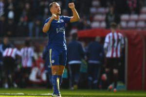 Sunderland 0-2 Leicester: Drinkwater chói sáng tại The Light