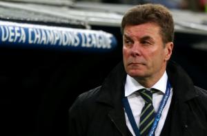 HLV Wolfsburg tâm phục khẩu phục chiến thắng của Real