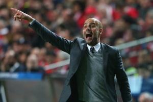 Vượt qua Benfica, Pep Guardiola đứng ngang hàng với Sir Alex