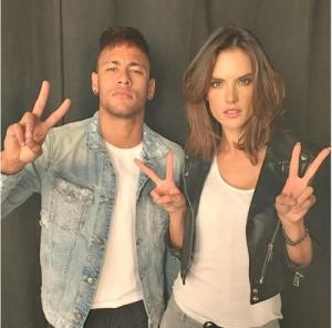 Lộ vũ điệu phá phách của ngôi sao Neymar và siêu mẫu nội y Victoria Secret