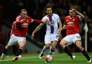 Rooney đá tiền vệ: Gợi ý tuyệt vời cho Roy Hodgson