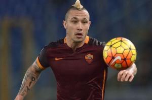 Man Utd phá đám Chelsea vụ sao AS Roma