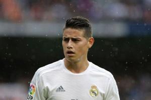 Tiền vệ James Rodriguez solo ghi bàn biến đồng đội tại Real Madrid thành gã hề