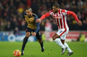 Theo Walcott: Của không đáng tiền của Arsenal